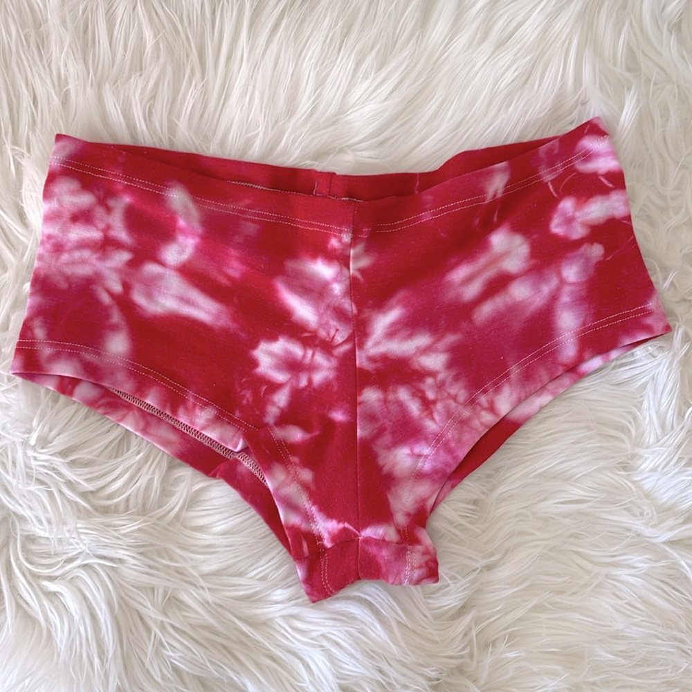 NEW! Hipster G tie dye briefs. Super comfy and cute Size Large